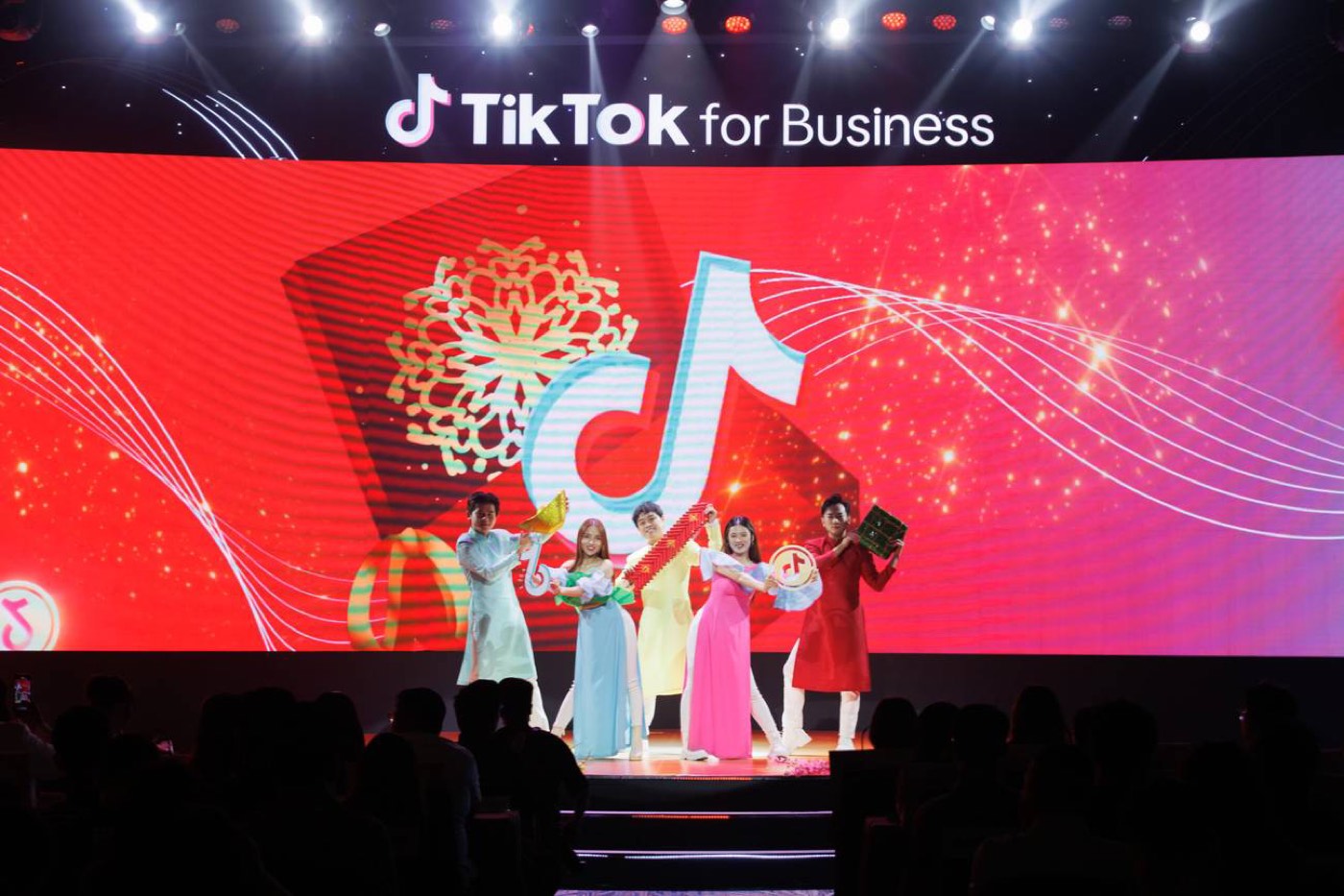 TikTok for Business Tet to the Top Summit 2024